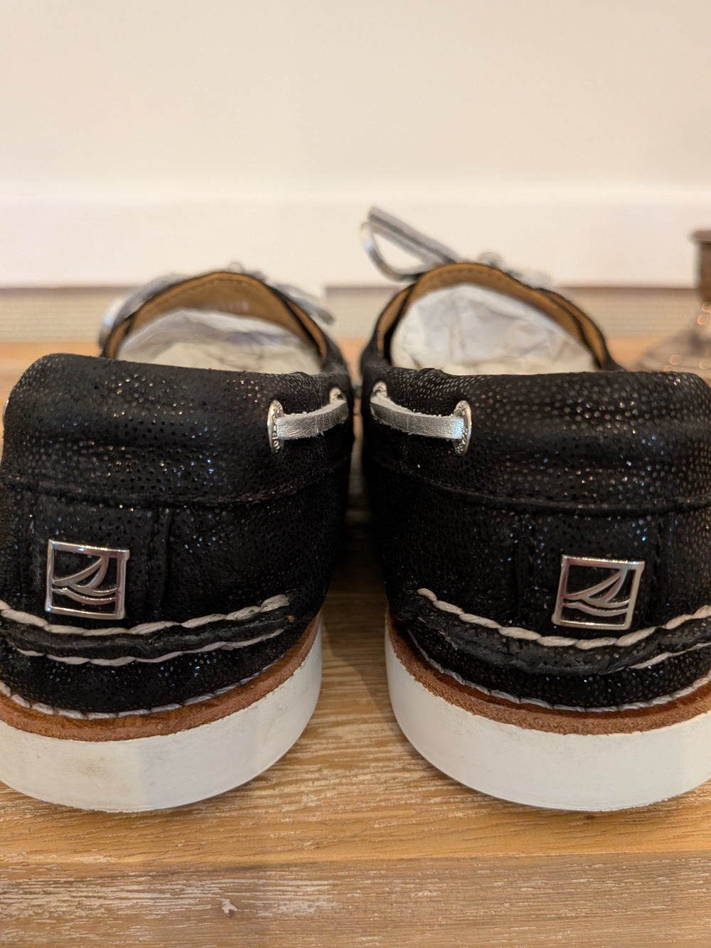 Sperry Women's Black Leather Boat Shoes. 8.5 (Gold Toe Edition) - Picture 5 of 10